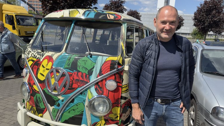 Berlin’de klasik otomobil tutkusu büyüyor: Türk ve Alman koleksiyonerler aynı etkinlikte buluştu