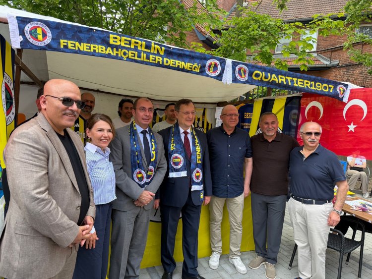 Berlin’de Çocuk ve Gençlik Şenliği düzenlendi