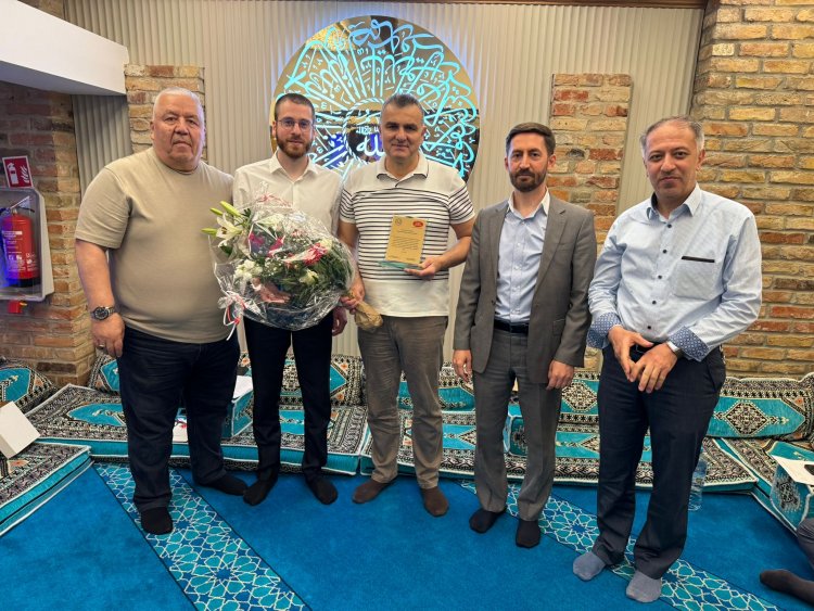 Orhangazi Camii’nde görev değişimi ve vefa buluşması