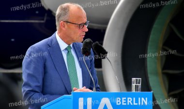 Merz: Almanya havacılıkta liderliğini sürdürecek