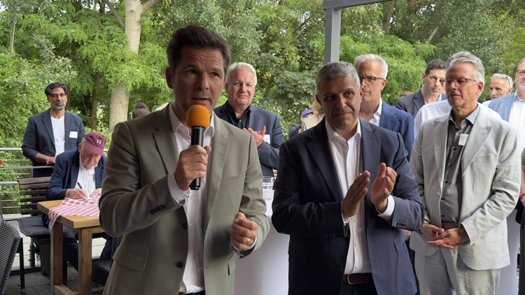 Wahlkampf-Stimmung prägt das Sommerfest der SPD-Fraktion in Berlin